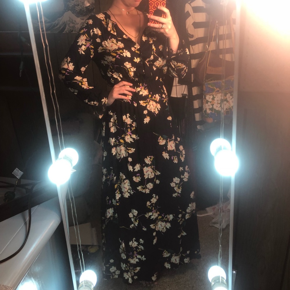 🔹Navy Blue Floral Maxi Dress🔹